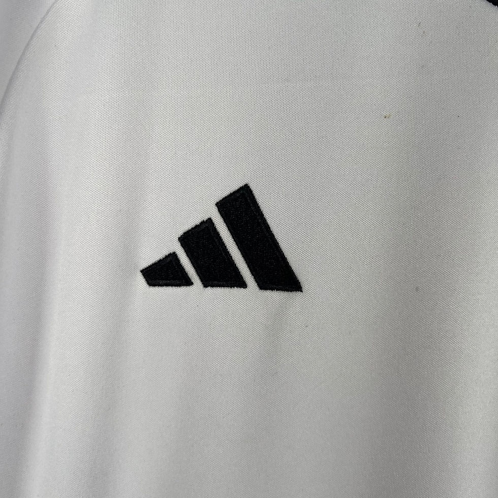 Miniatura: Camisa Burgos I 23/24 - Torcedor Adidas Masculina - Branca com detalhes em preto