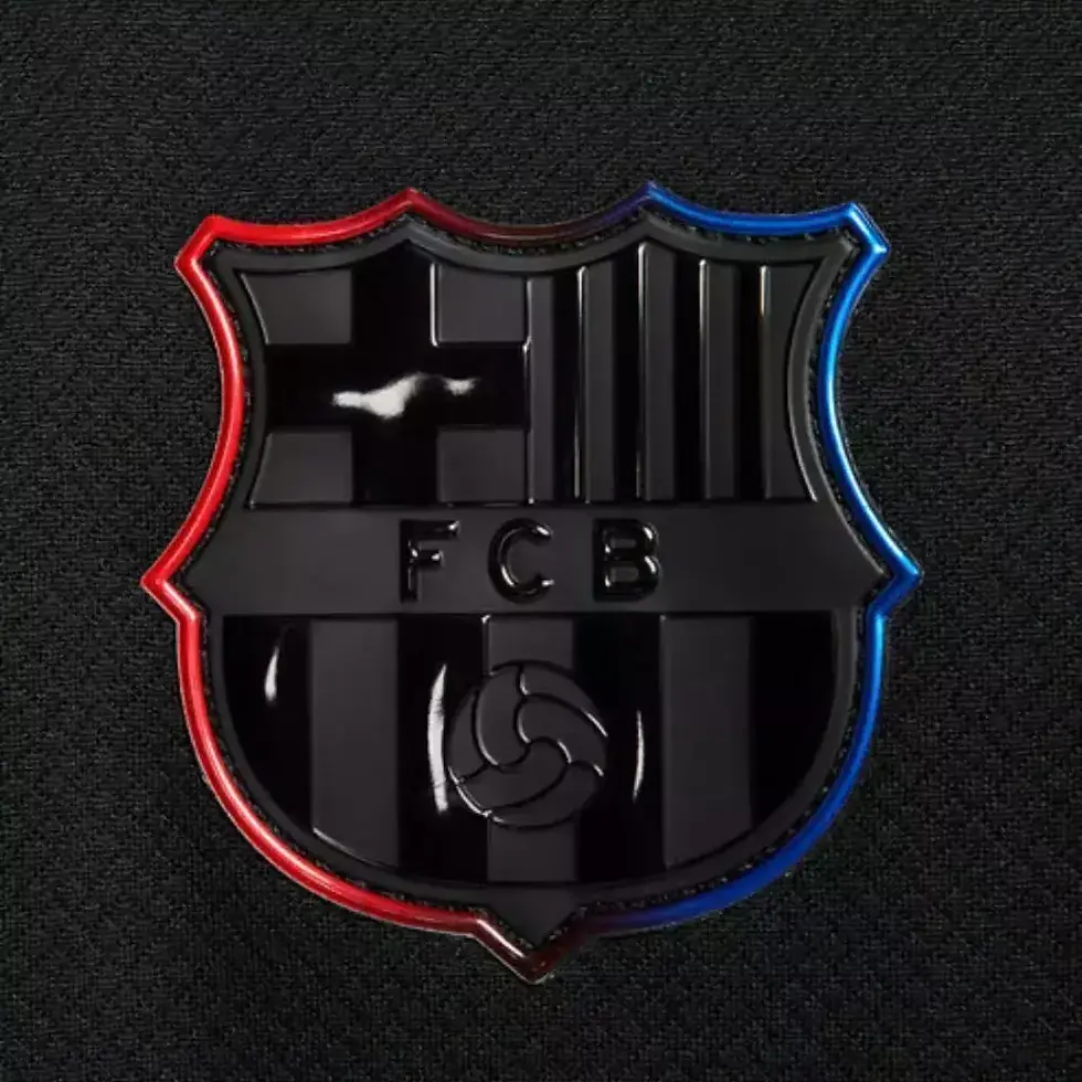 Miniatura: Camisa Barcelona II 24/25 - Torcedor Nike Feminina - Preta com detalhes em azul 