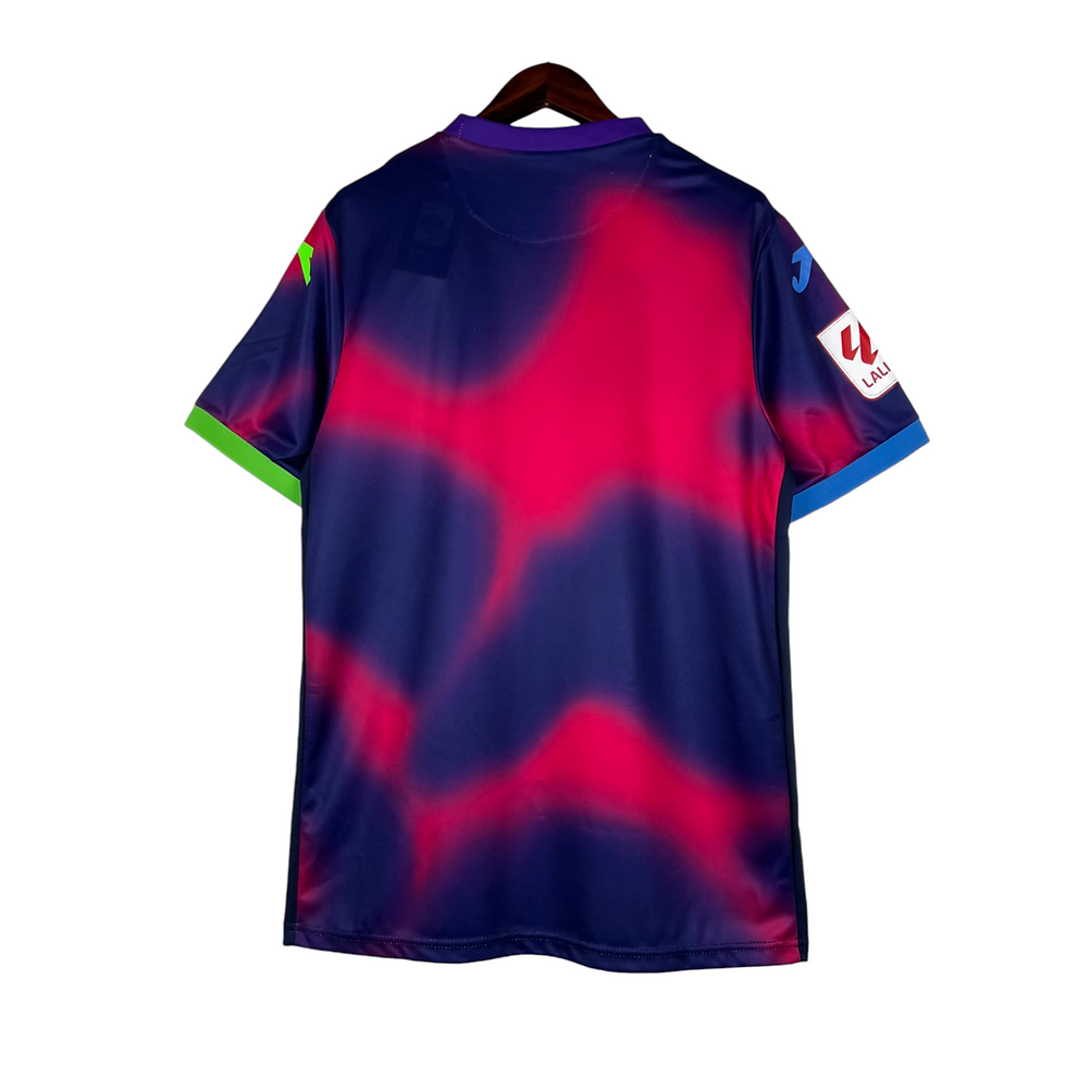Miniatura: Camisa Leganés II 23/24 - Torcedor Joma Masculina - Rosa com detalhes em azul e