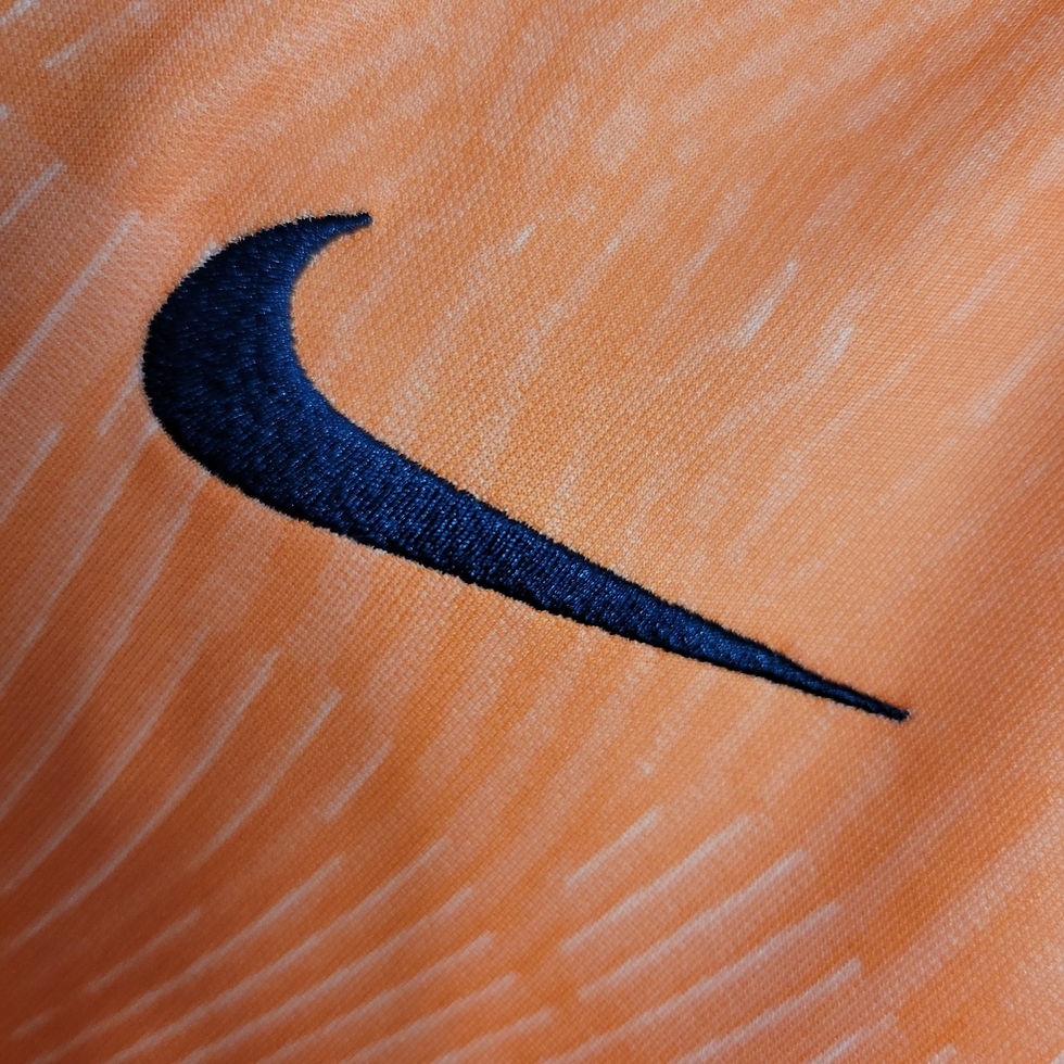 Miniatura: Camisa Seleção da Holanda I 23/24 - Torcedor Nike Feminina - Laranja