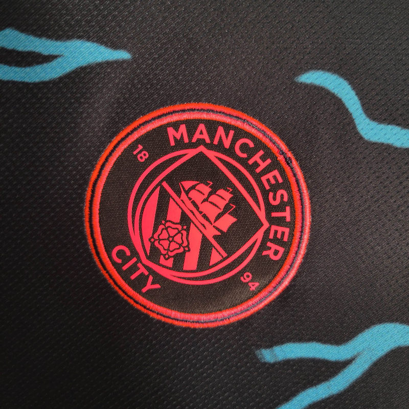 Miniatura: Camisa Manchester City III 23/24 - Torcedor Puma Masculina - Preta com detalhes
