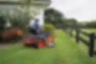 Mower_Z200_FL19_257_L-1-750x500-99da4f3.webp