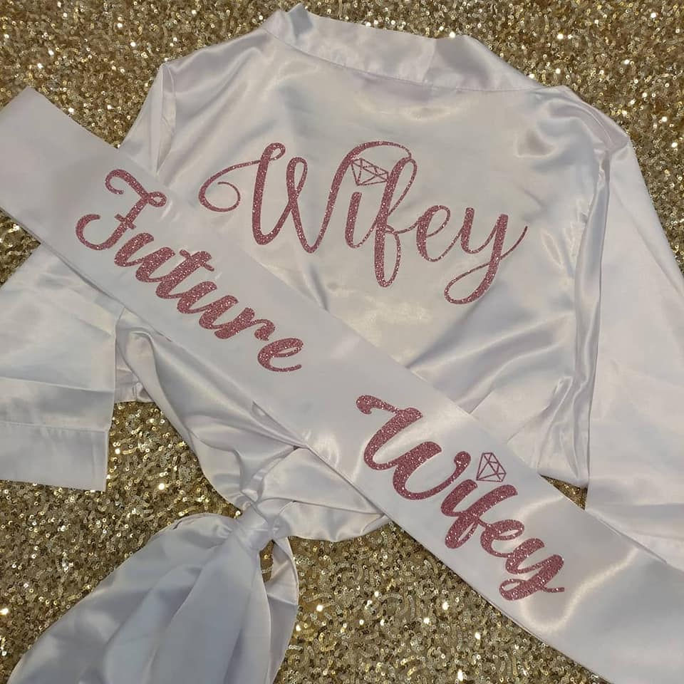 Thumbnail: Bridal Party Robes