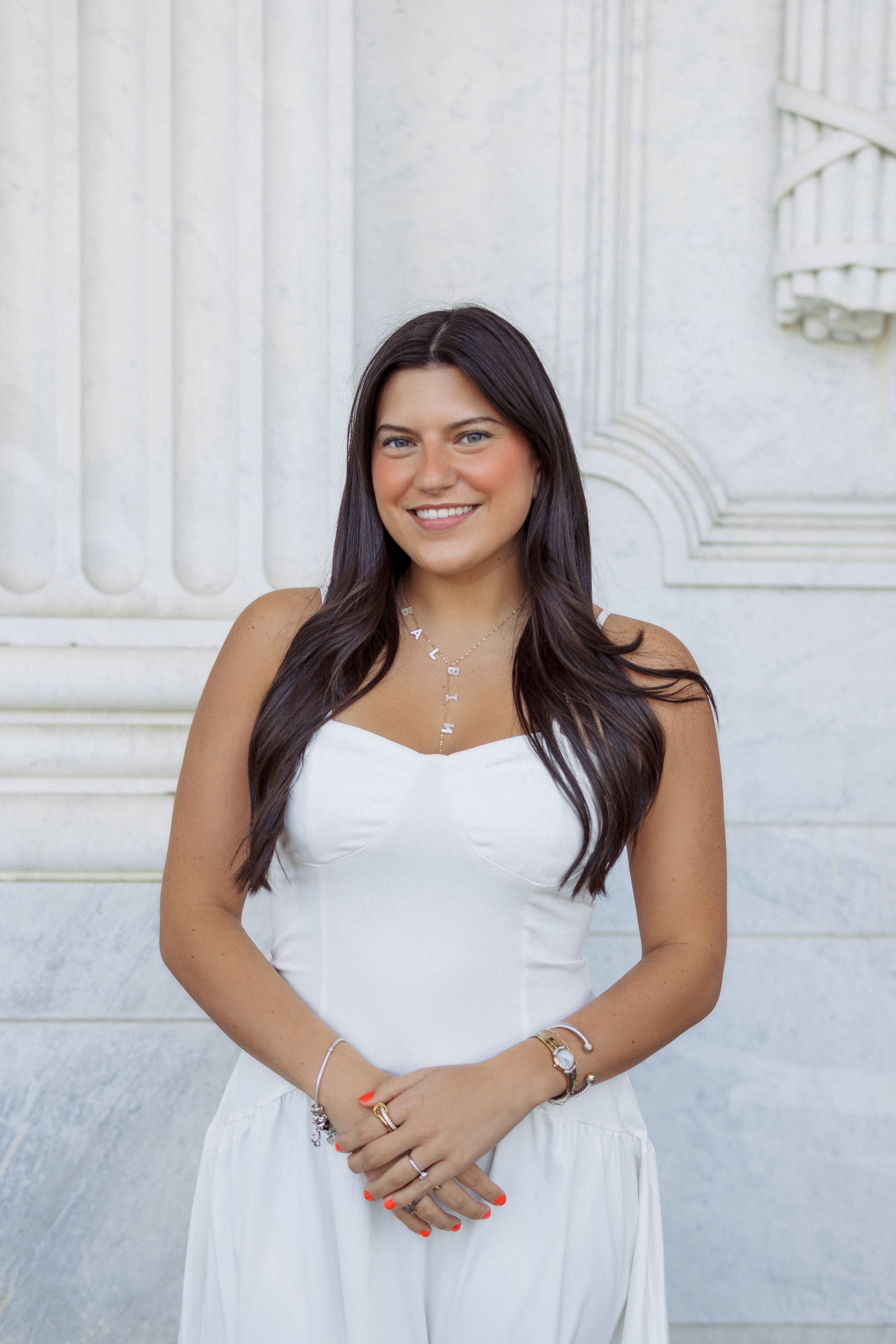 Writer: Balbina Quintanilla