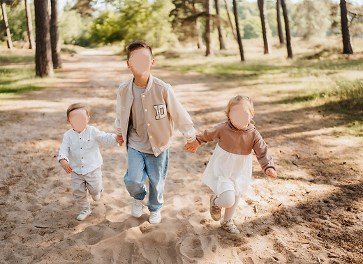 LarissaAhnertFotografie_Kinderschutz.jpg