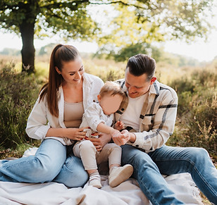LarissaAhnertFotografie_Familienfoto_Natur4.jpg