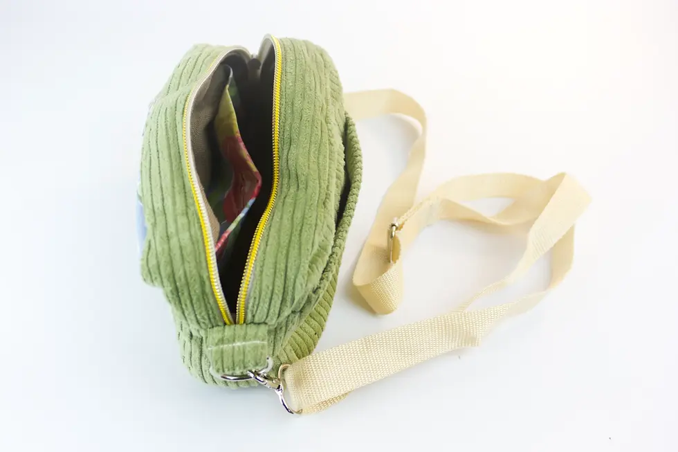 Miniature : Sac banane et sac à main artisanal coloré vert anis clair fleur jonquille