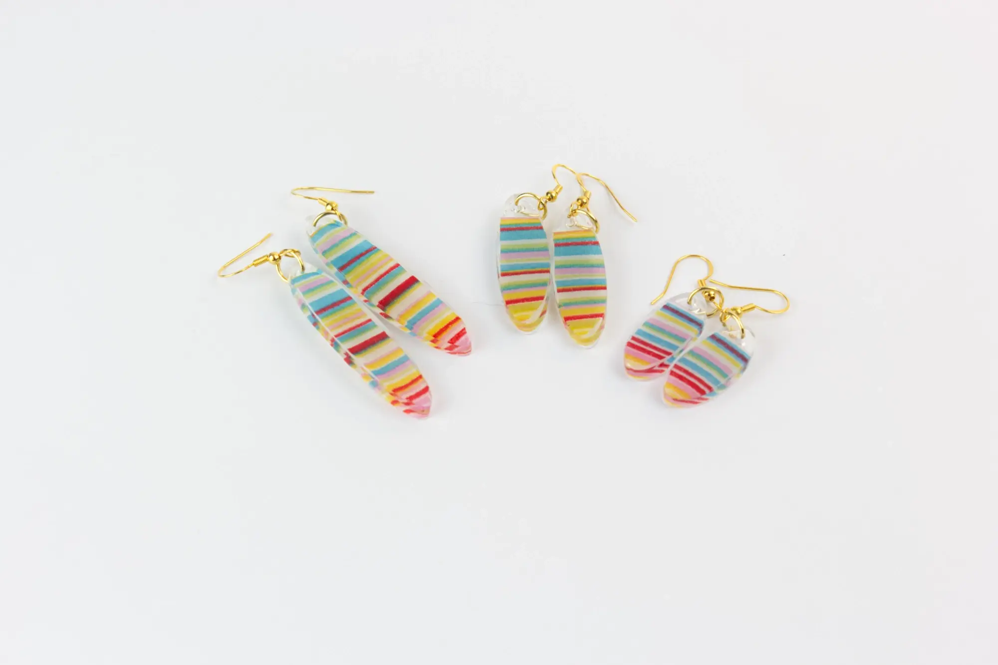 Boucles d’oreille artisanales écoresponsables rayure couleur