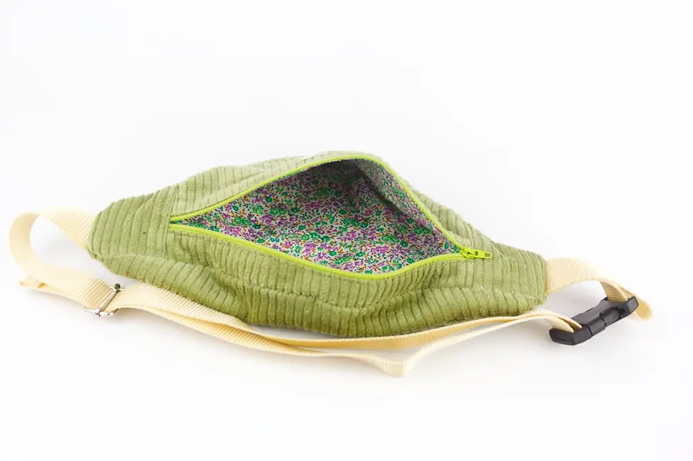 Sac banane artisanal coloré velours vert