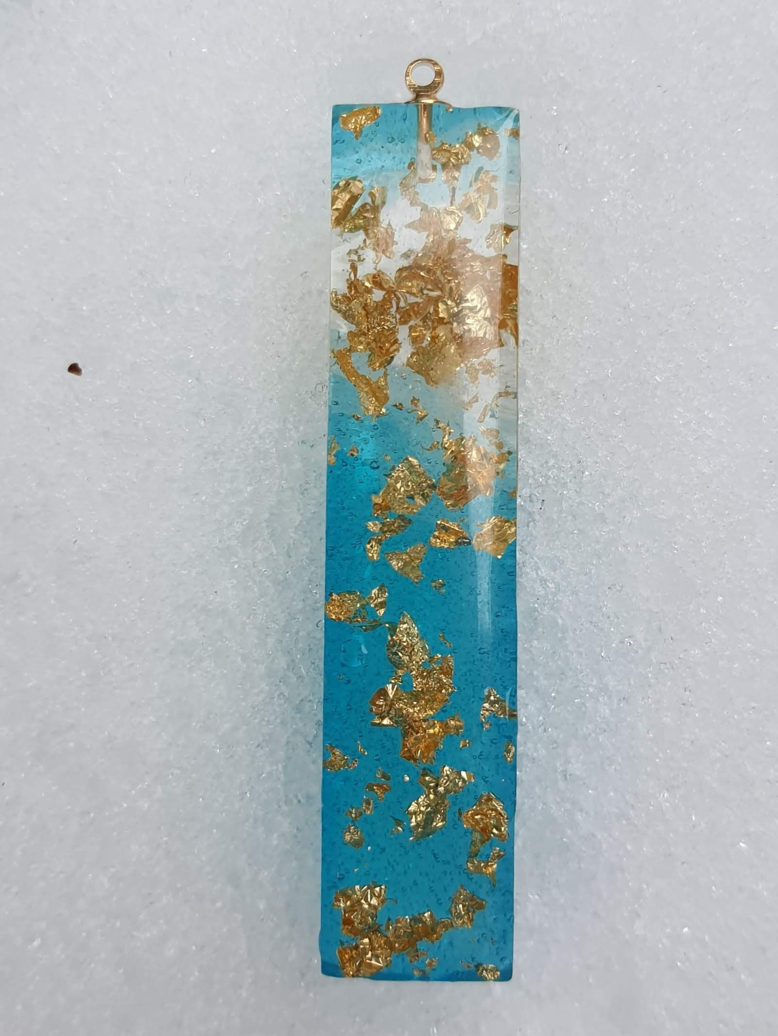 פס מלבן, אי טורקיז ים שקוף פתיתי זהב