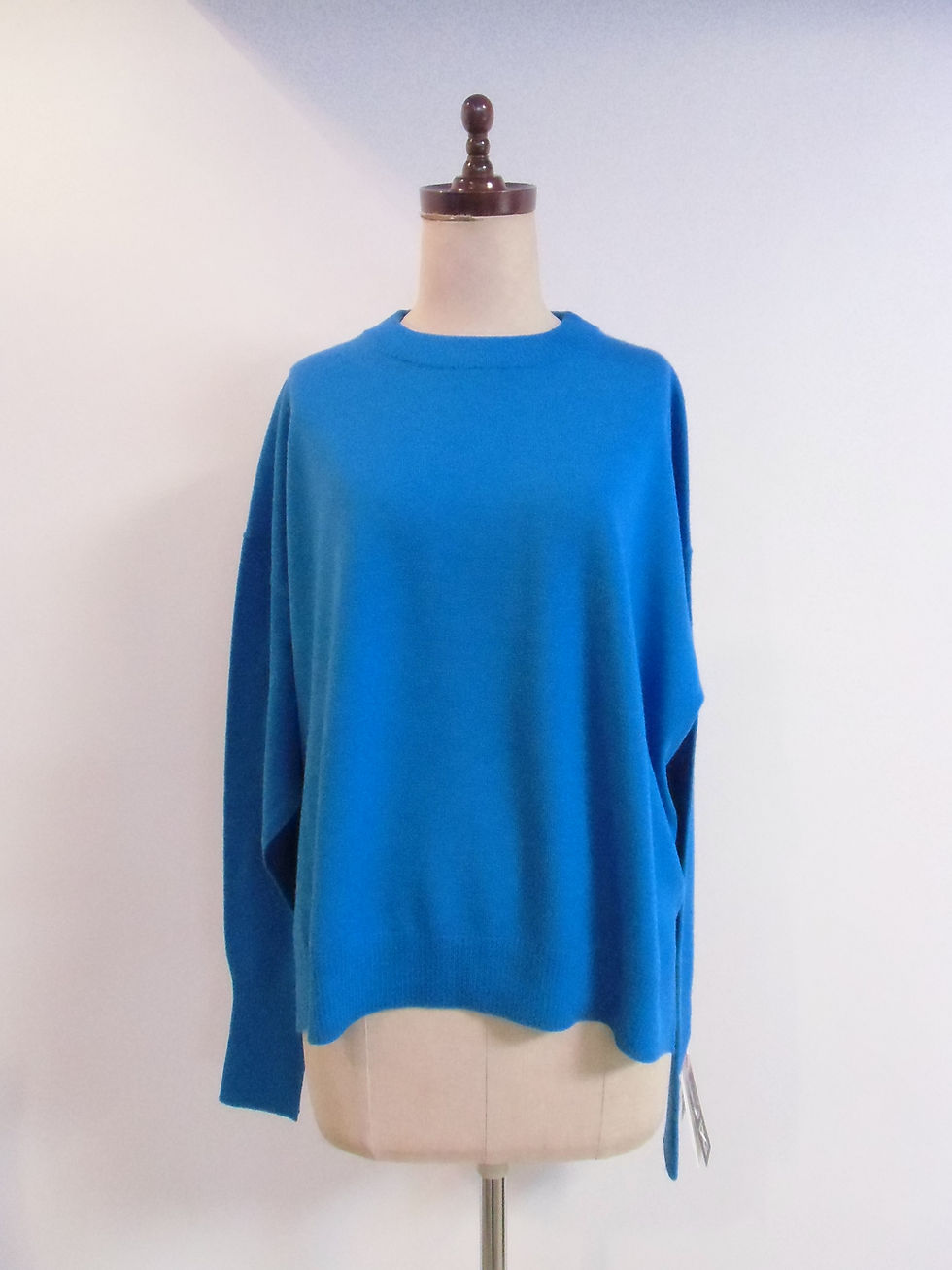 10/24＜PASSIONE＞ニット