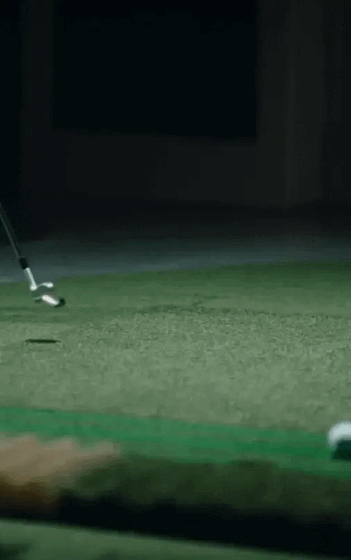 Weight transfer sensors in indoor golf simulators track balance, swing mechanics, and body movement.