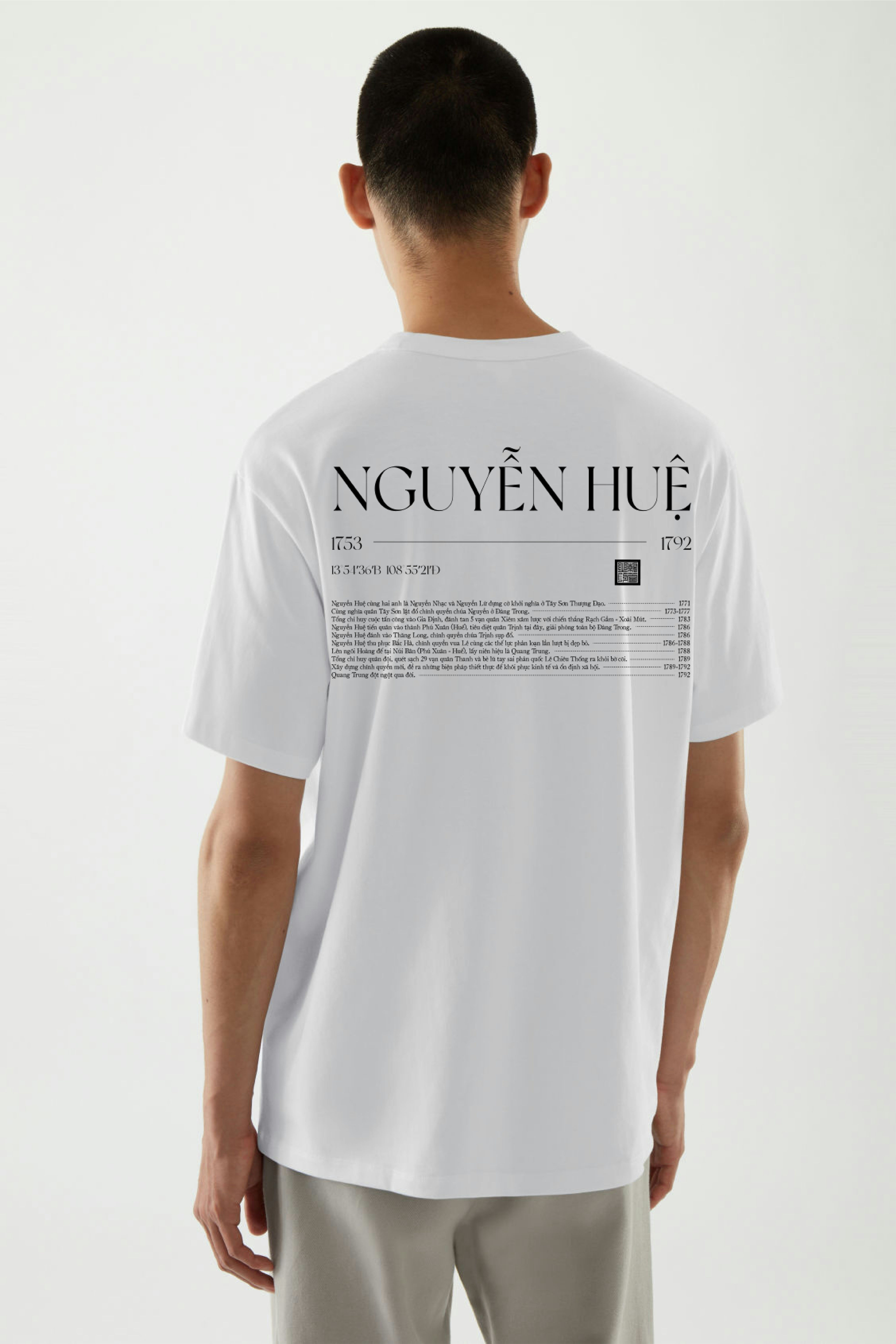 オリジナルロゴTシャツ