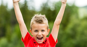 Comment favoriser une estime de soi saine chez les enfants ? | 26 octobre 2023