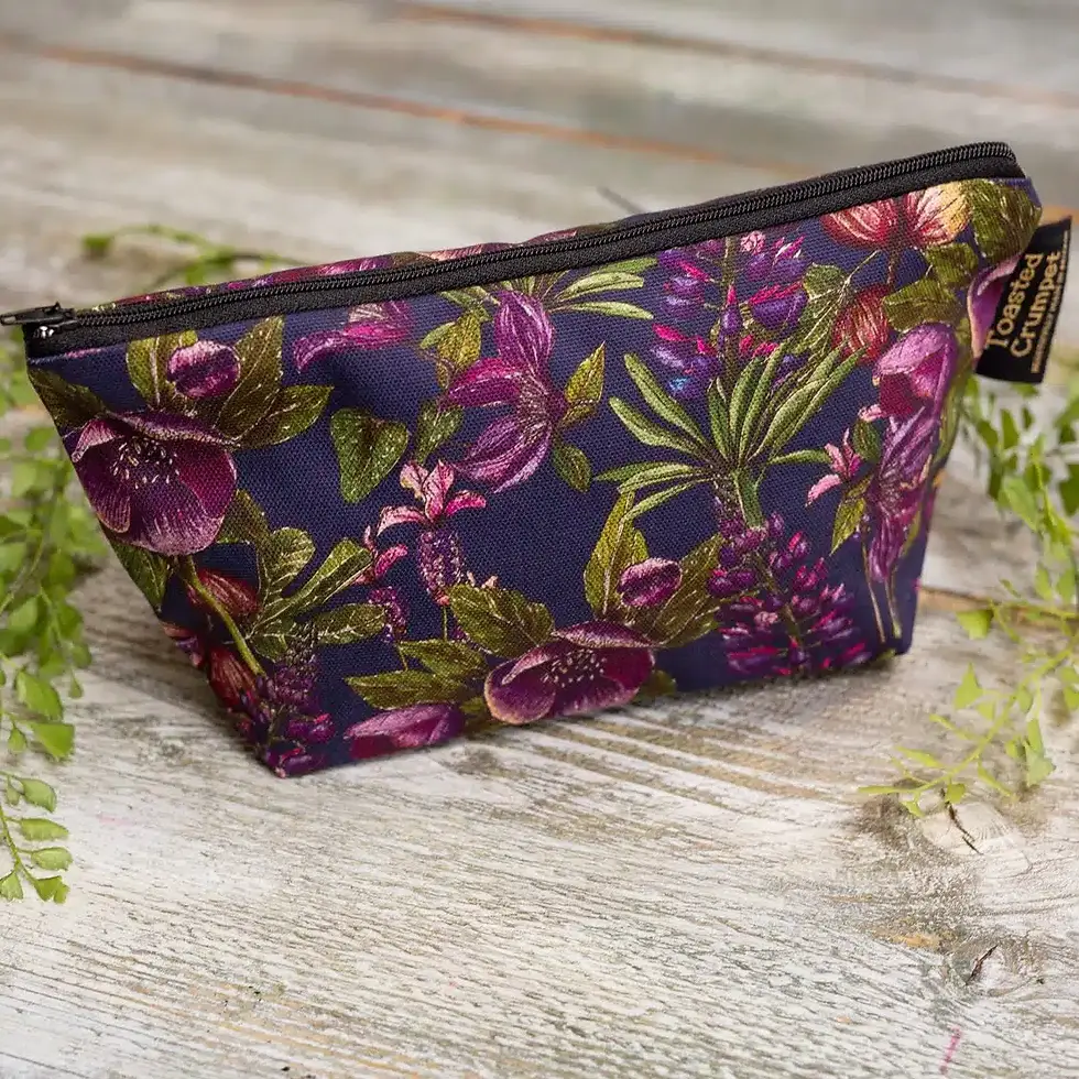 NEW! The Mulberry Collection Noir Make Up Bag