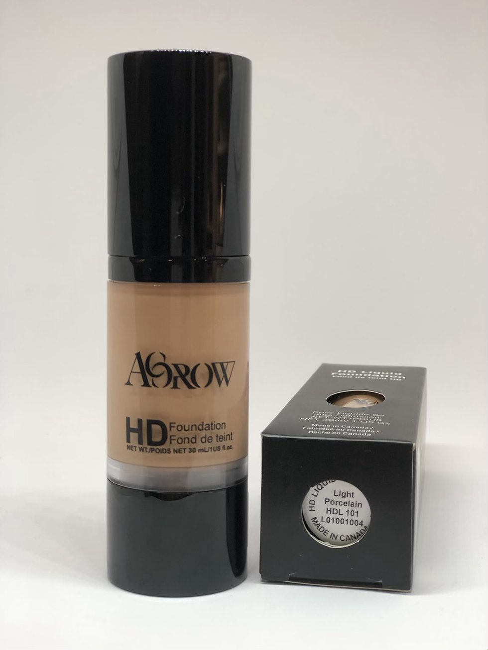 HD Liquid Foundation LIGHT PORCELAIN