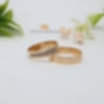 Planas de oro rosado y circones