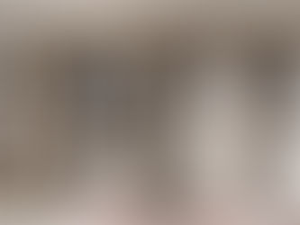 Маленька гардеробна