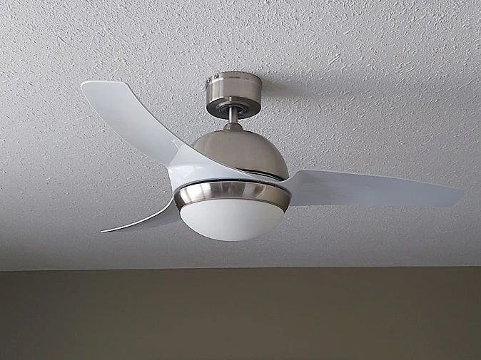 Modern 3 blade Ceiling Fan