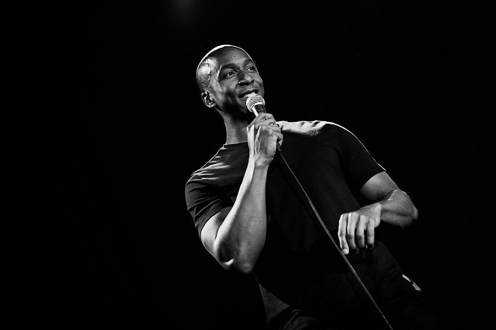 Comedy Experience Luxembourg with Rachman Blake