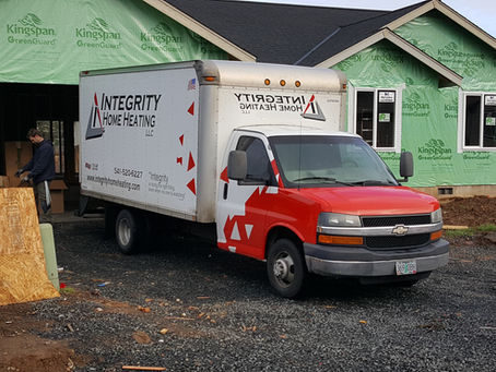 Gas Furnace vs Heat Pump: Which Is Better for Eugene, Oregon Homes?