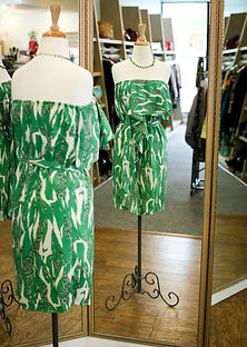 Womens Consignment What Goes Around