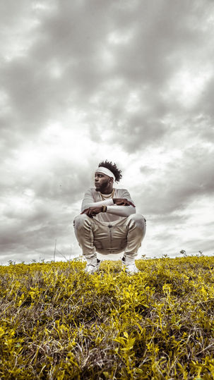 Lil Douzy - HeartBreak Days ft Tyler Loyal