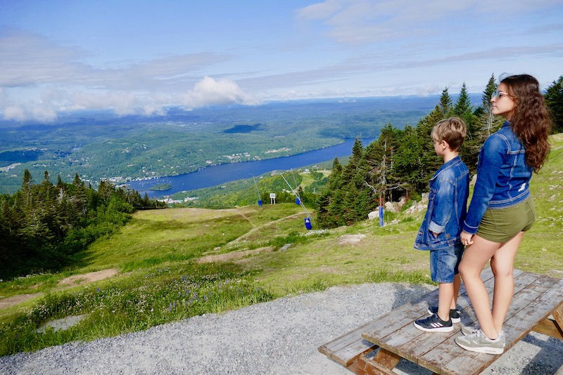 Vue panoramique au sommet de Tremblant