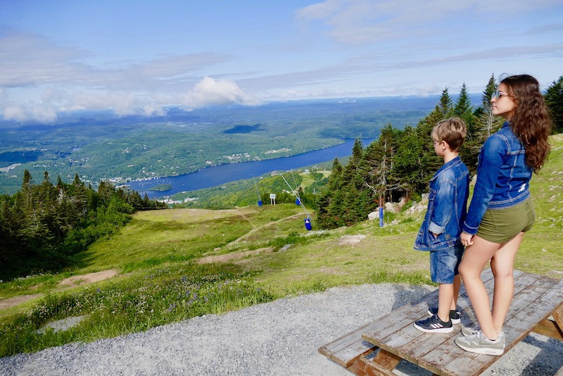 Vue panoramique au sommet de Tremblant