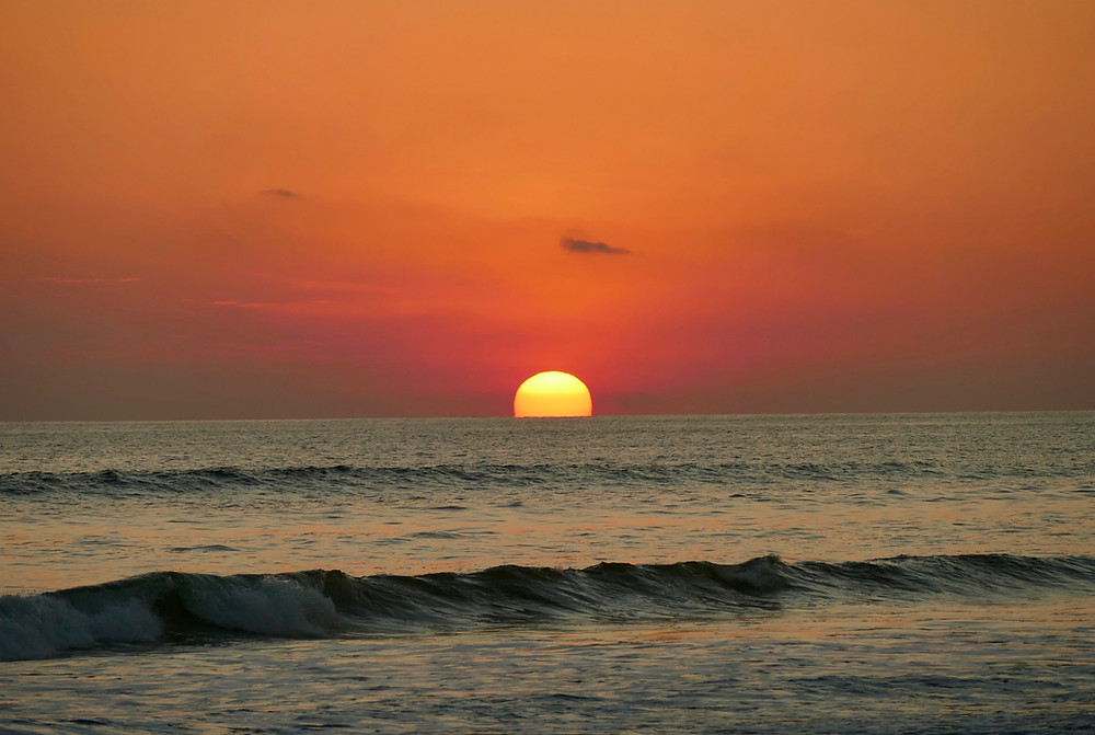 Coucher de soleil devant le Clandestino au Costa Rica