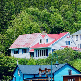 Les maisons colorées à Tadoussac