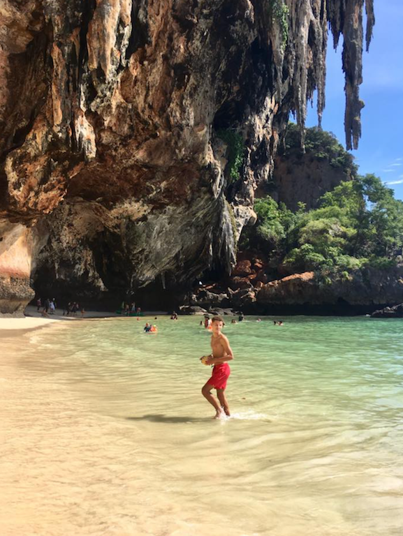 La plage de Railay Phra Nang