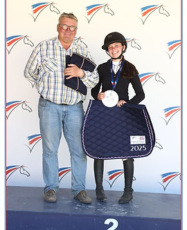 Charlotte Dervaux sur Etacles 2eme en P2 junior CHBA.jpg