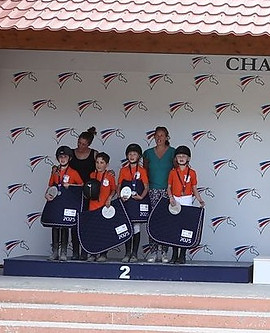 Equifun Club A Poussin et - equipe 2ème.jpg
