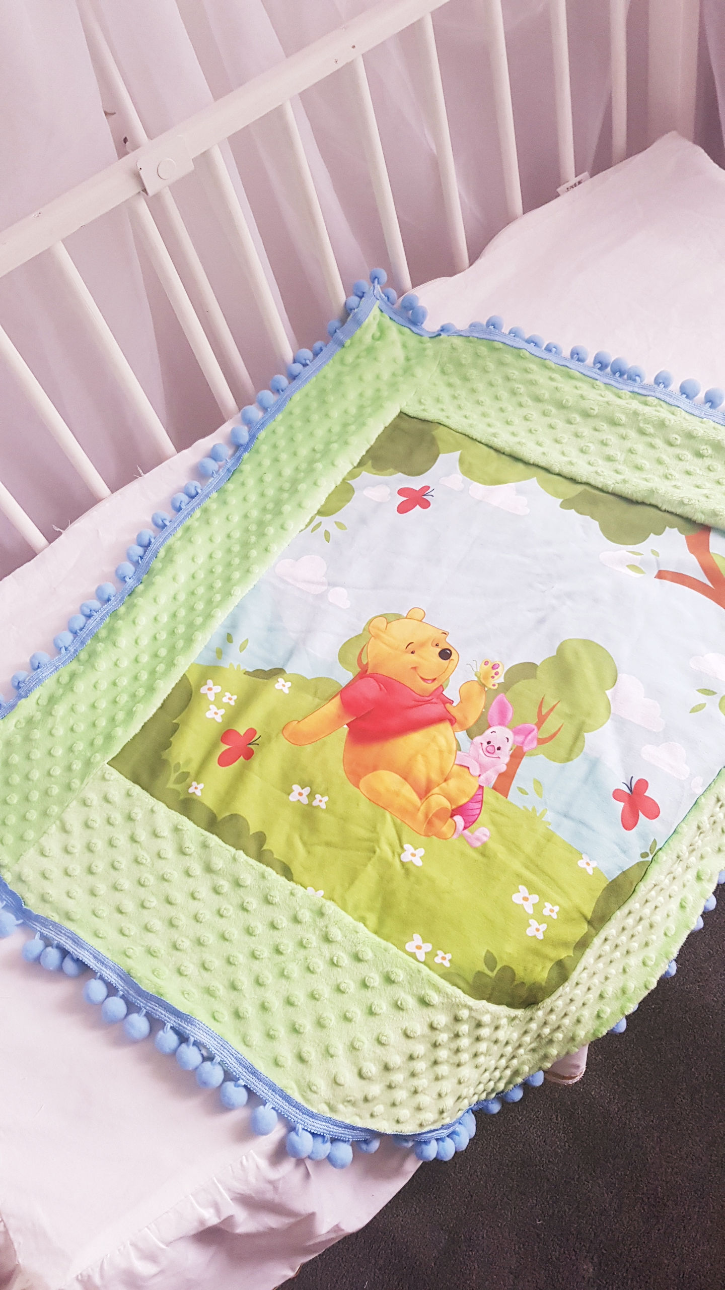 Blanket Winnie in the Pooh Green