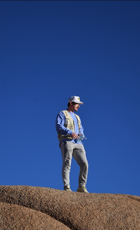 aboutme photo_edited.jpg