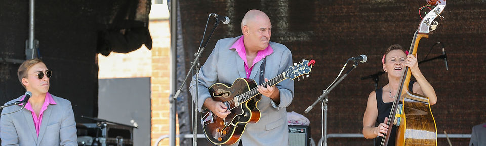 A band playing a Gloucester Goes Retro