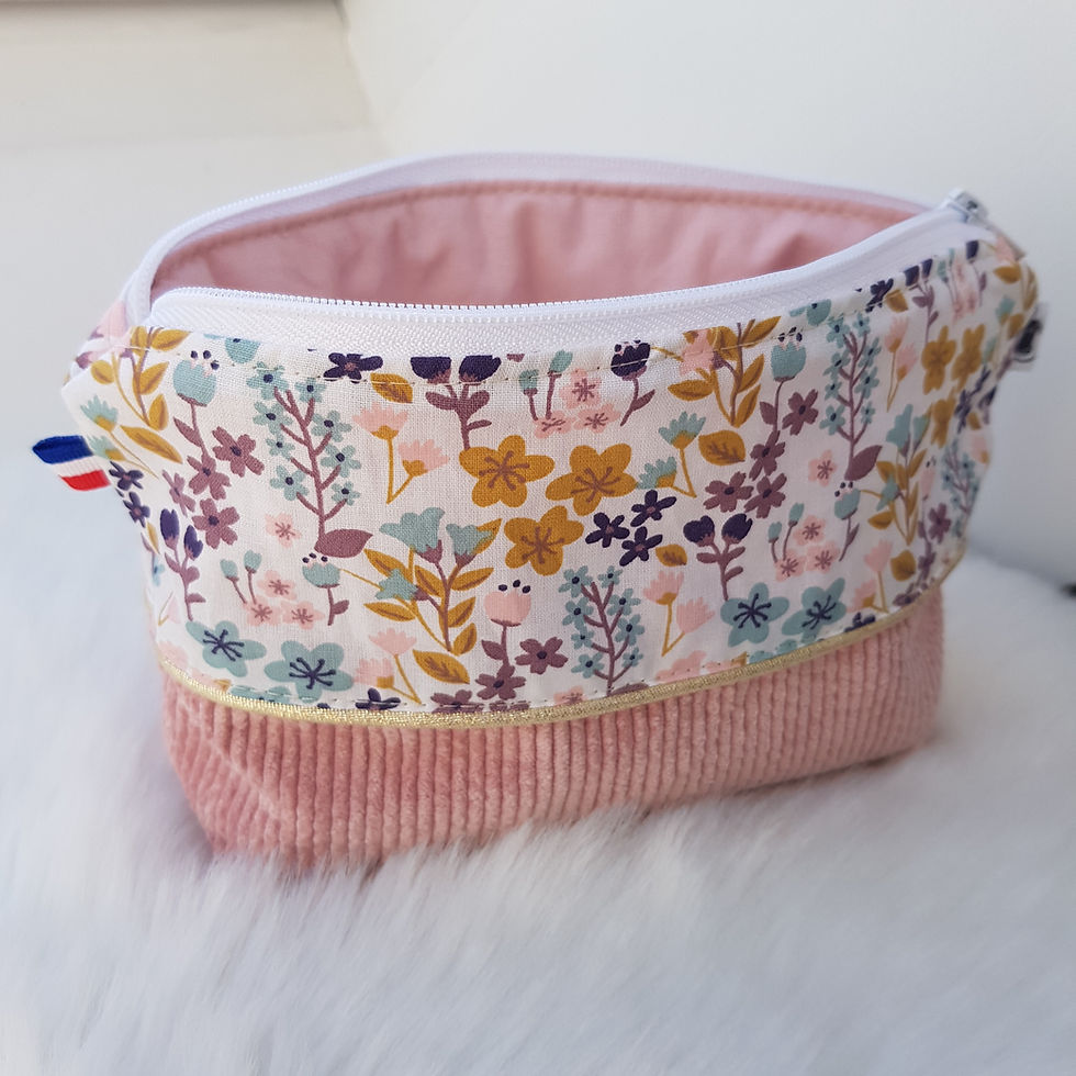 Miniature :  Trousse velours rose et liberty été 