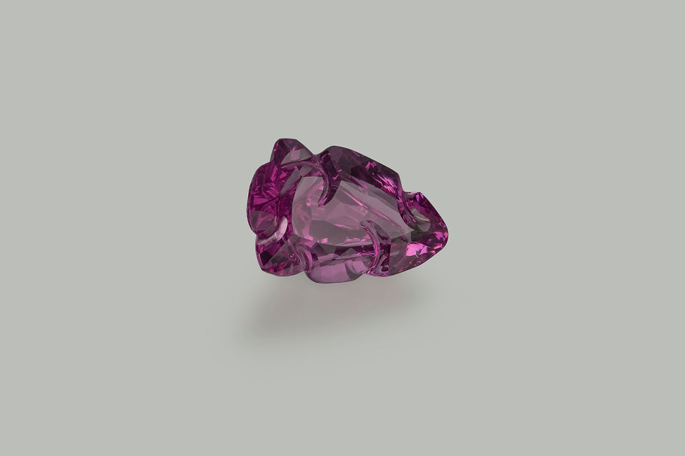 "Arrowhead" Purple/Pink Color Change Pastel Pyrope Garnet