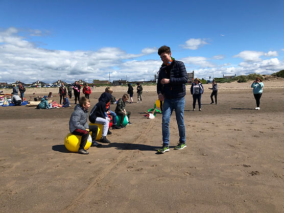 beach hopper race .jpeg