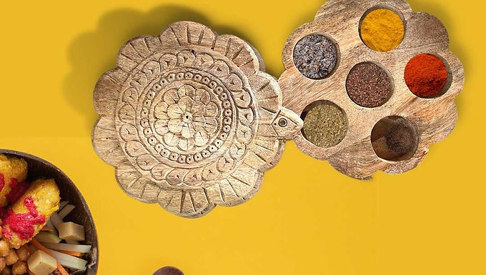 Circle shaped  6 in 1 multipurpose wooden box