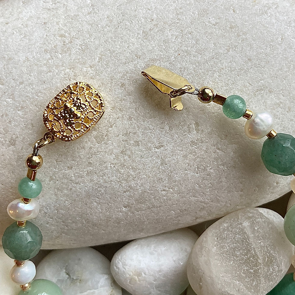 Thumbnail: Green Jade & White Pearl bracelet