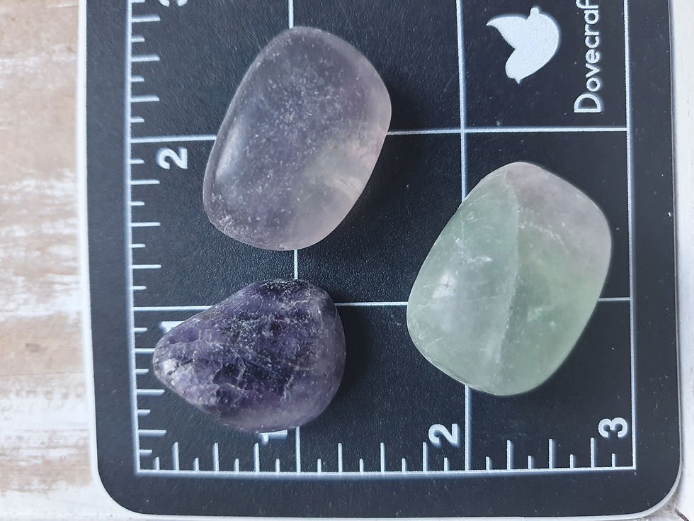 Thumbnail: Fluorite tumblestone 