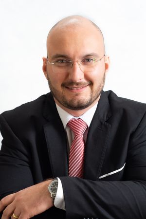 Instinto ou diplomacia?