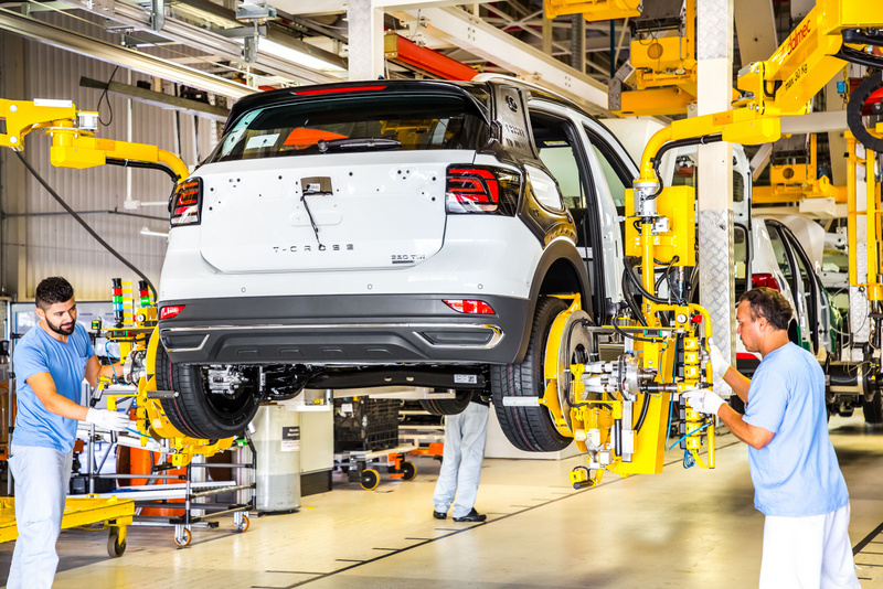 Volkswagen celebra 20 anos da fábrica de São José dos Pinhais com a produção do T-Cross