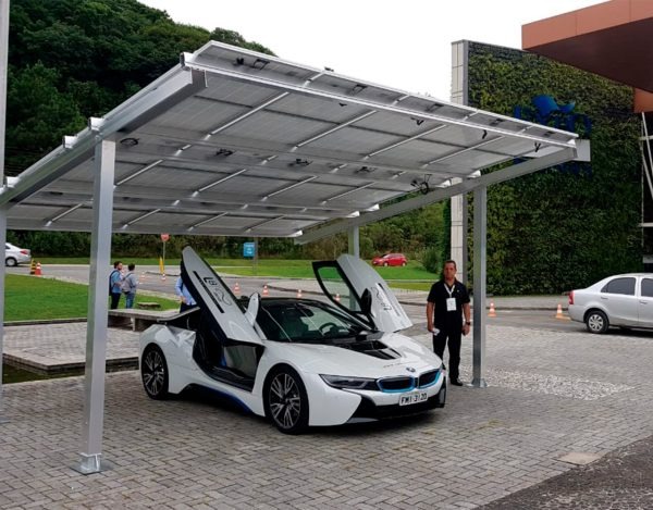 Smart City Curitiba terá garagem solar para carregamento de veículos elétricos