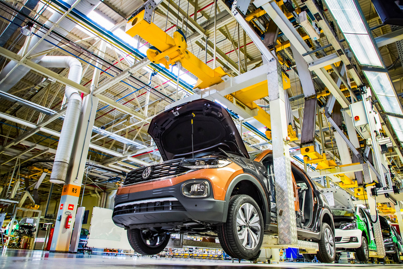 Volkswagen celebra 20 anos da fábrica de São José dos Pinhais com a produção do T-Cross