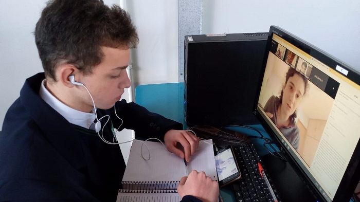 Estudante de 16 anos é o único ouro do Paraná na Olimpíada Brasileira de Biologia