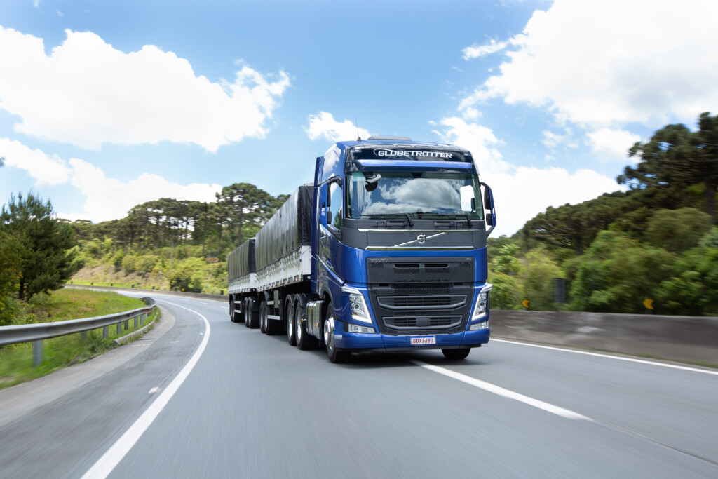 Líder da década, Volvo FH foi novamente o caminhão mais vendido do Brasil em 2020