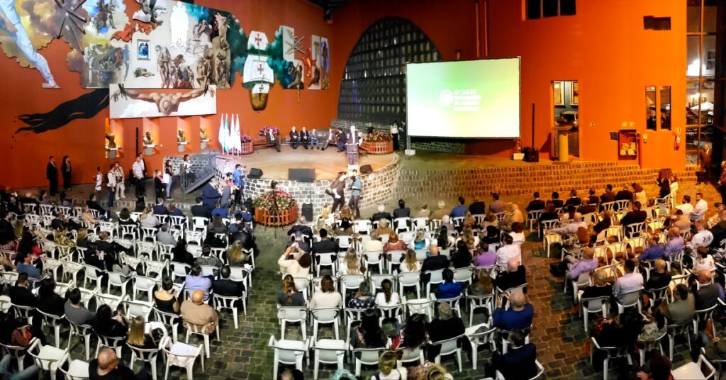Curitiba recebe 25º Salão Paranaense de Turismo